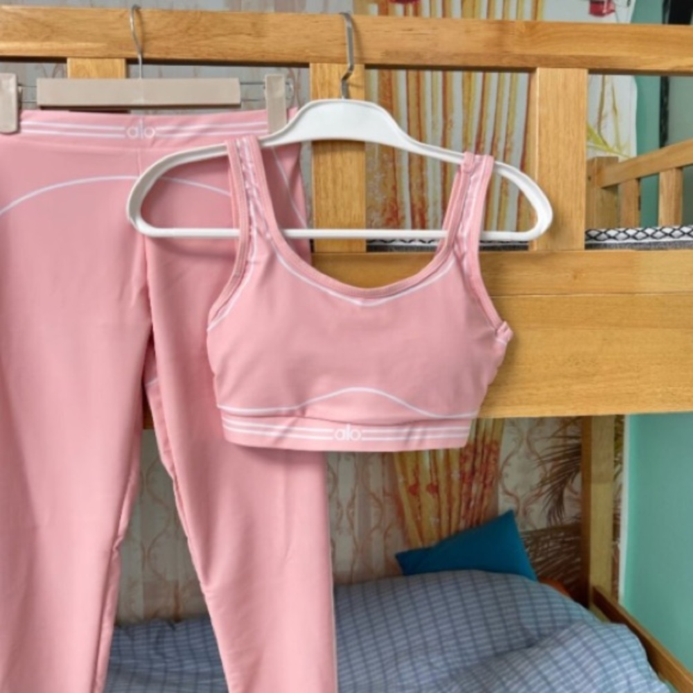 ALO Yoga Blue Jumpsuit Set, Size S - Picture 5 of 5